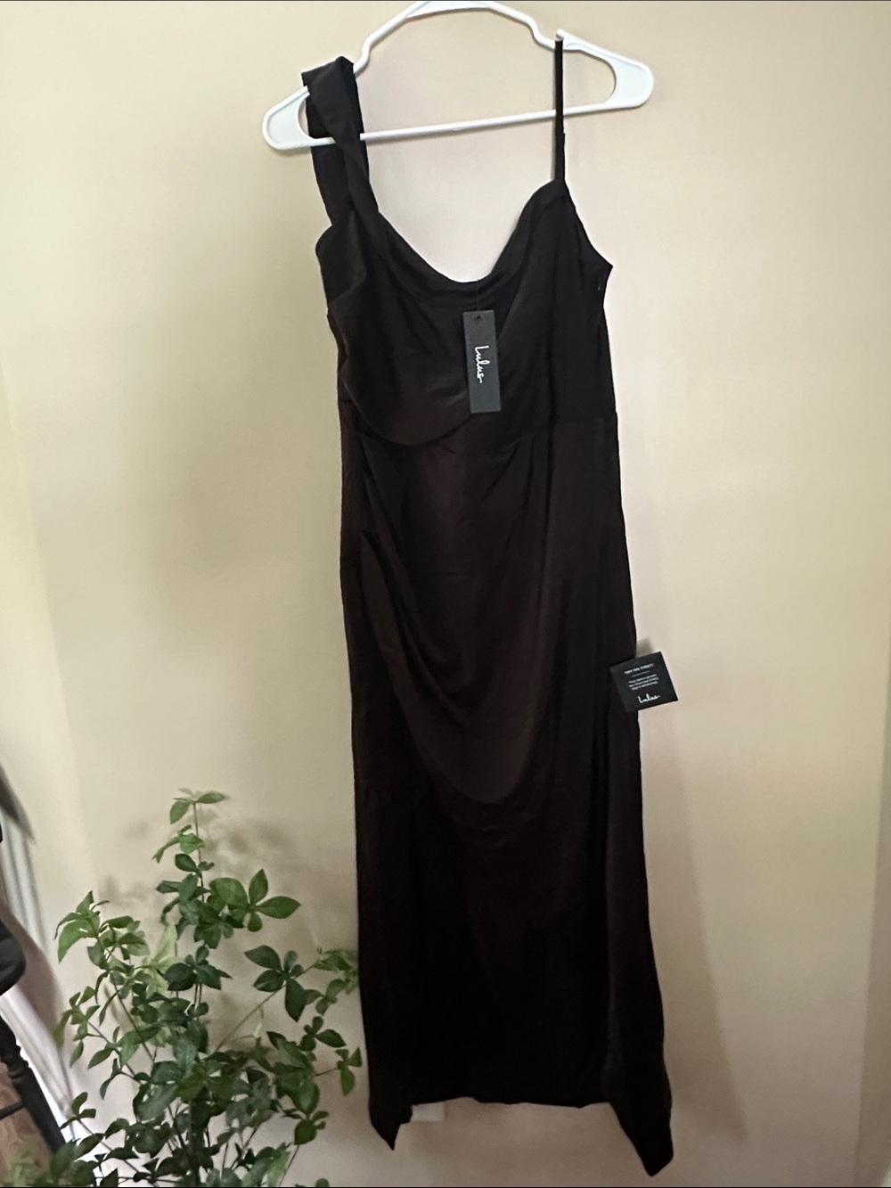 Lulu's Black One-Shoulder Asymmetric Slip Dress